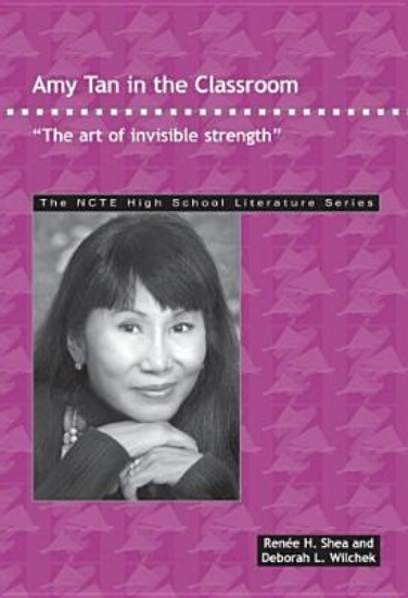 Picture of Amy Tan in the Classroom